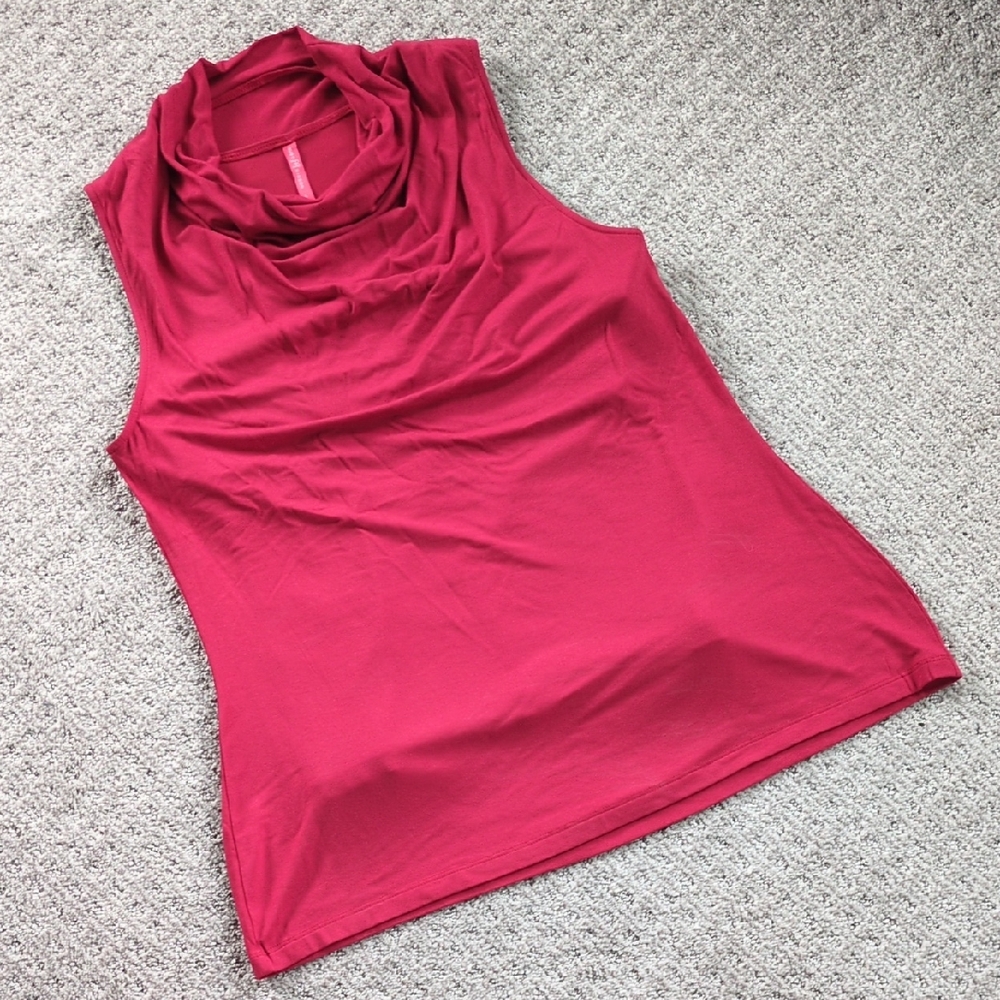 NWOT Ruby Ribbon Smoothing Red Cowl Neck Sleeveless Top, Size L